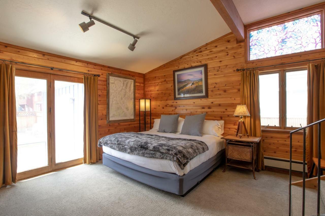 Purple Mountain Bed & Breakfast & Spa 克雷斯特德比特 外观 照片